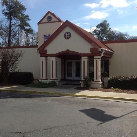 Knights Inn - Cayce Esterno foto