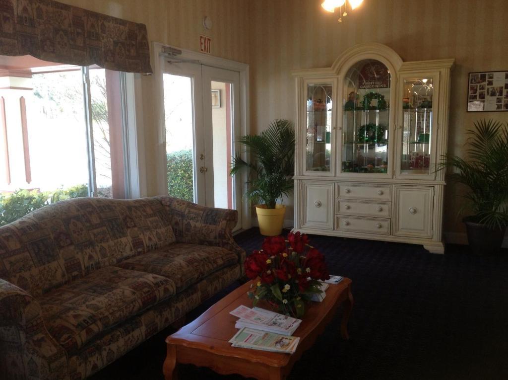Knights Inn - Cayce Esterno foto